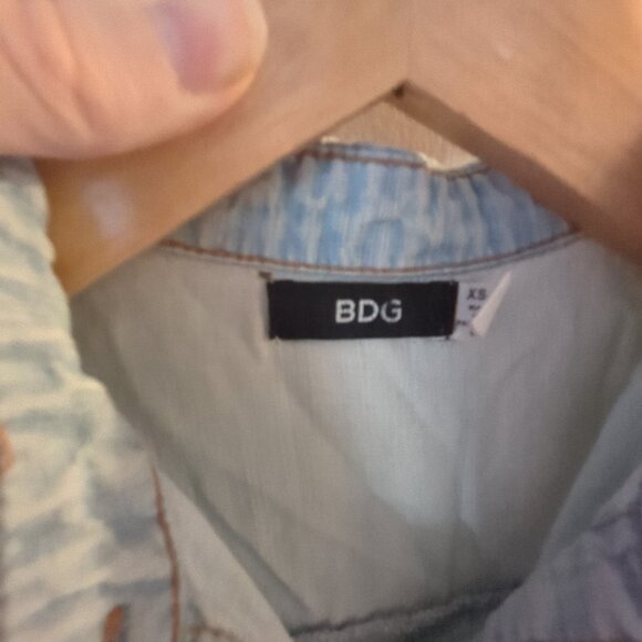 denim button-up top - Picture 2 of 2